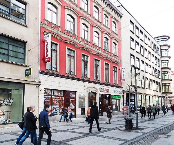 Hotel Na Olawskiej 9